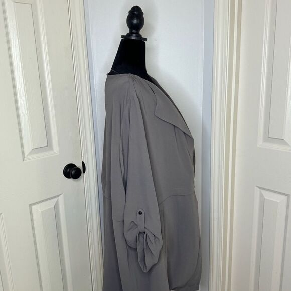 Philosophy — Size 2X - Gray Lightweight Blazer - Picture 2 of 4